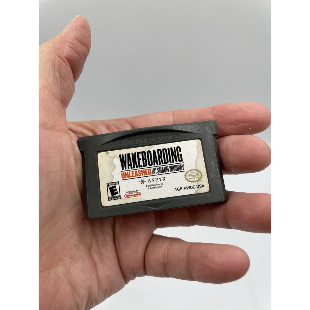 Wakeboarding Unleashed Featuring Shaun Murray (Nintendo Game Boy Advance, 2003)